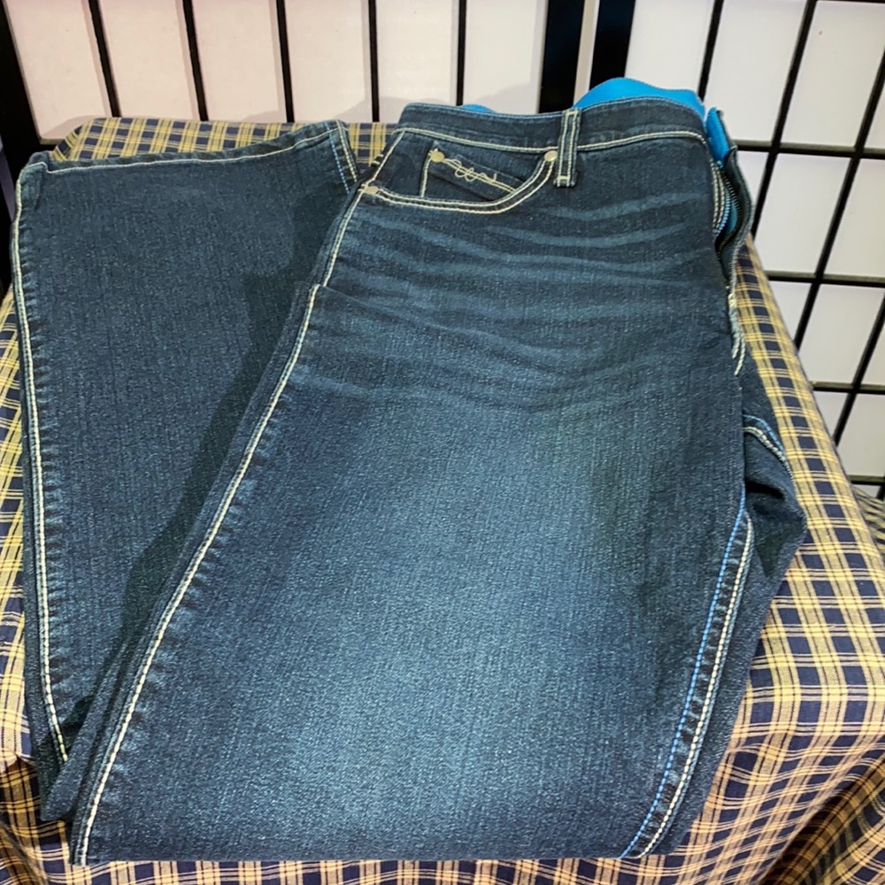 NWT Wrangler Q-Baby Riding Jeans w/Cool Vantage